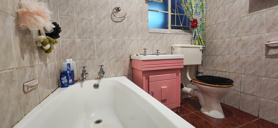 3 Bedroom Property for Sale in Sasolburg Ext 11 Free State